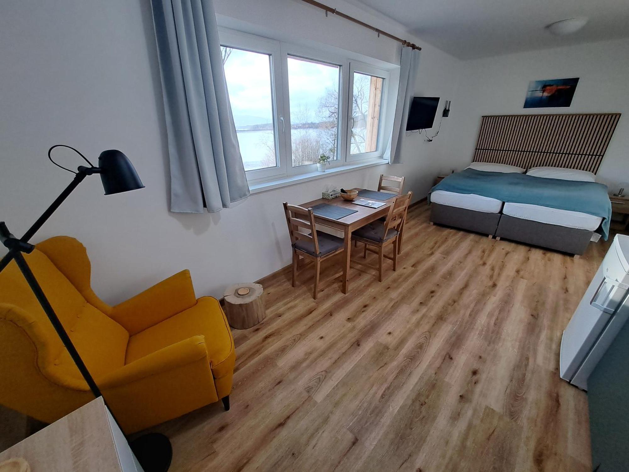 Apartmany - Male Lipno Černá v Pošumaví المظهر الخارجي الصورة