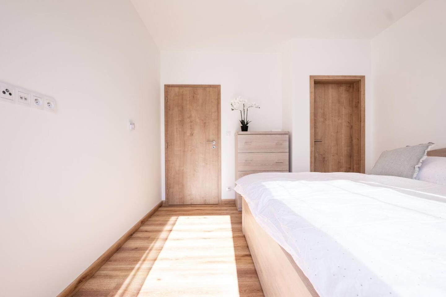 Apartmany - Male Lipno Černá v Pošumaví الغرفة الصورة